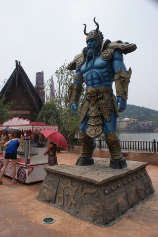 Illustration for article titled Well, the World of Warcraft/StarCraft Theme Park Actually Opened